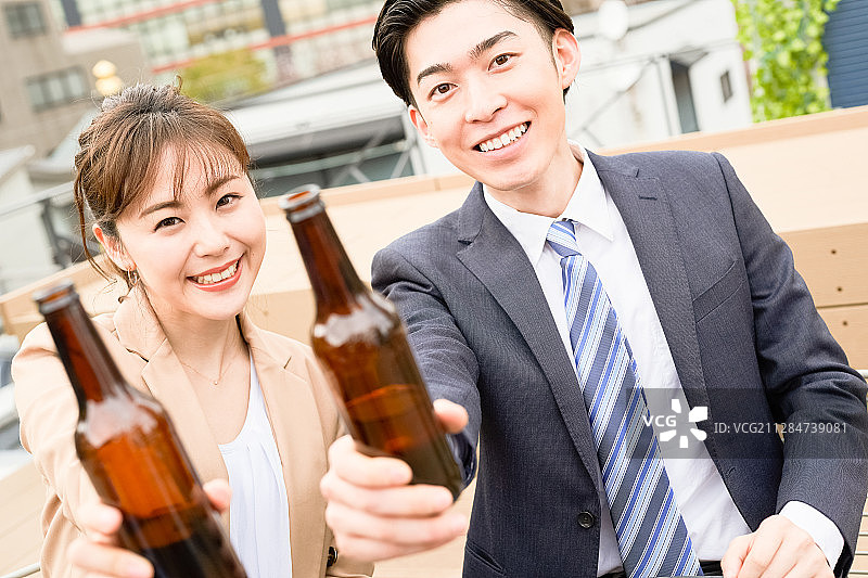 男女商务聚会图片素材