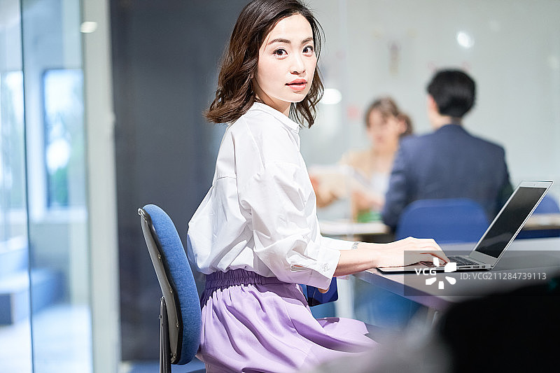 女性商业女性图片素材