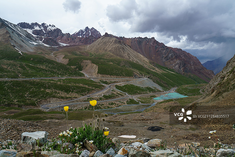 新疆独库公路沿途景色图片素材