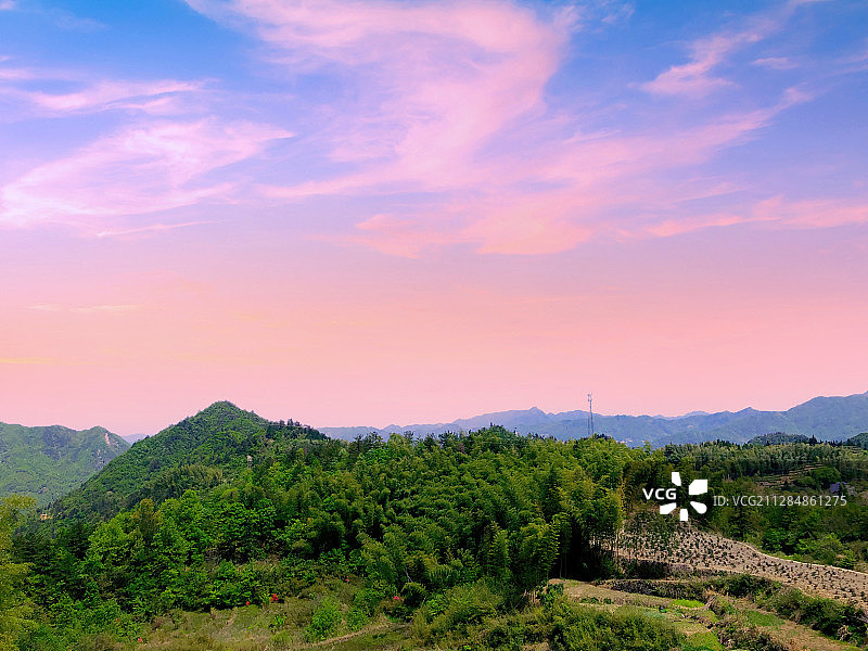 日落大别山图片素材