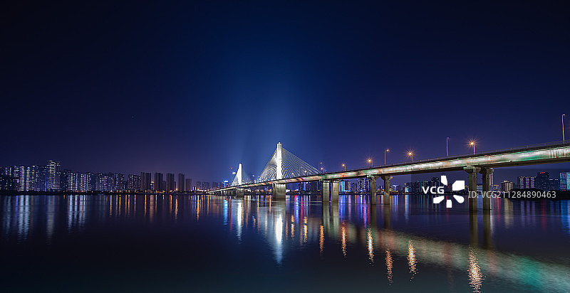 银盆岭大桥东图片素材