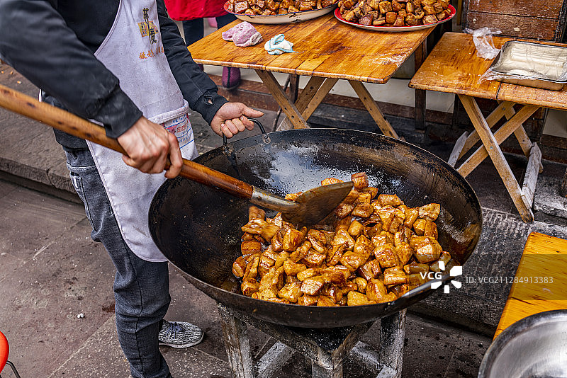 四川省雅安上里古镇的坨坨肉图片素材