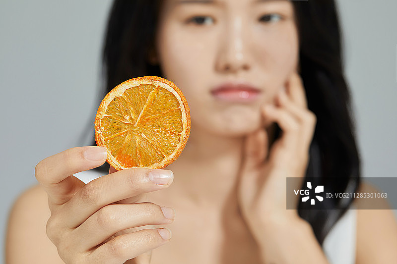 女性皮肤雀斑干燥压力图片素材