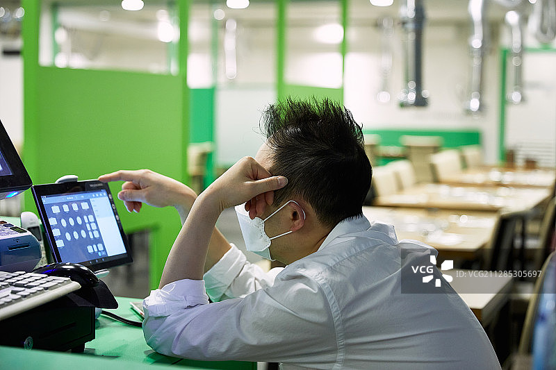 新冠疫情，病毒，兼职，倒闭，抑郁，危机，社会问题，破产，失约图片素材