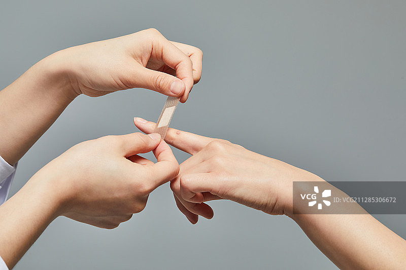 人类皮肤、处方、药物、治疗、损伤、急救、绷带图片素材