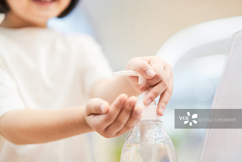 新冠病毒、免洗洗手液、病毒、手部清洁图片素材