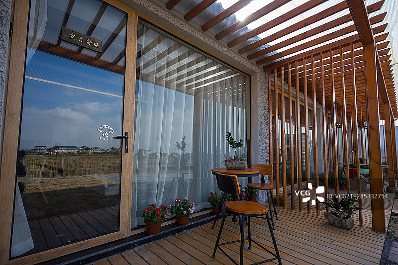 名宿后院阳台慢生活-2图片素材