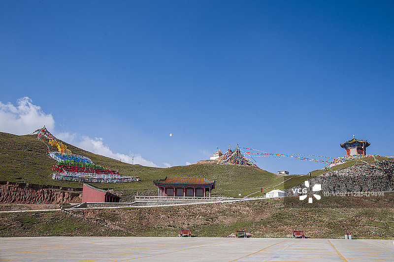 青海海南湟源县日月山下图片素材