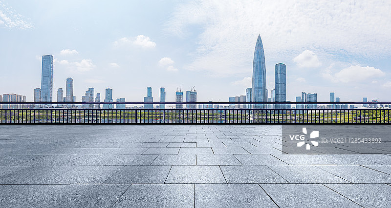 深圳湾市区中心全景都市风光城市天际线地面地板汽车广告背景图图片素材