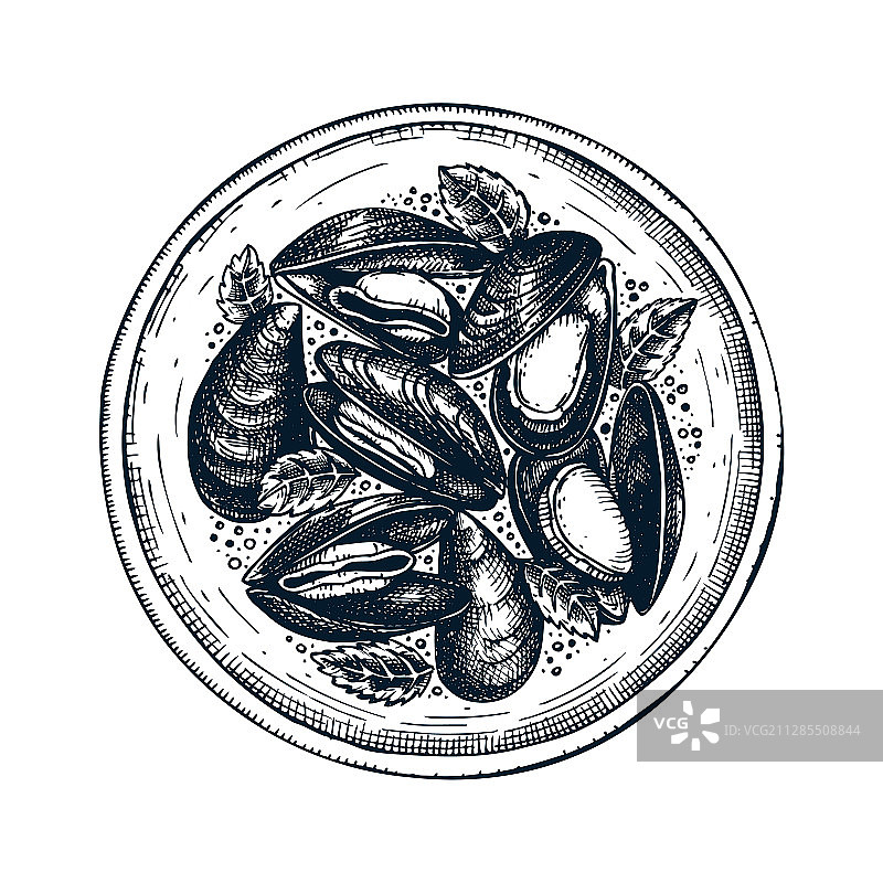 盘子里带香草的熟贻贝图片素材