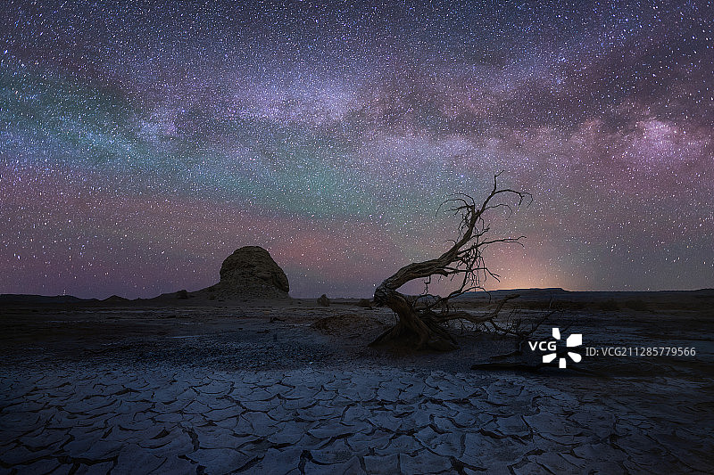 戈壁星辰图片素材