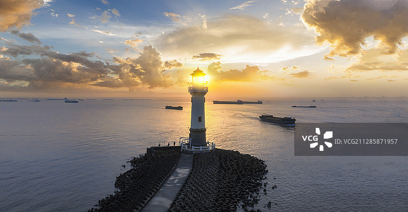 上海吴淞灯塔码头全景图图片素材