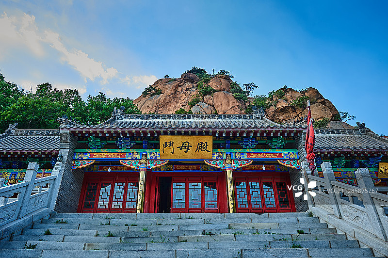 千山风光斗母殿图片素材