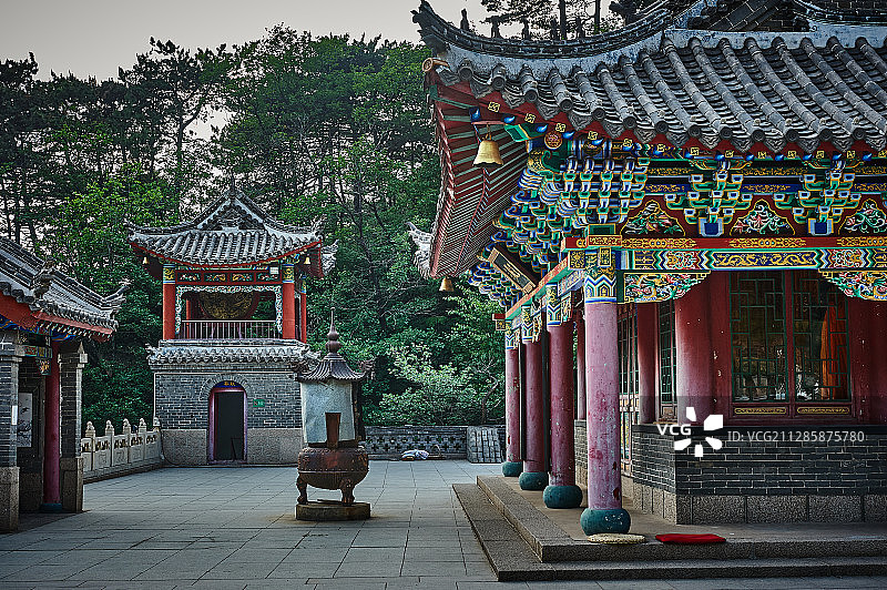 千山风光寺庙图片素材