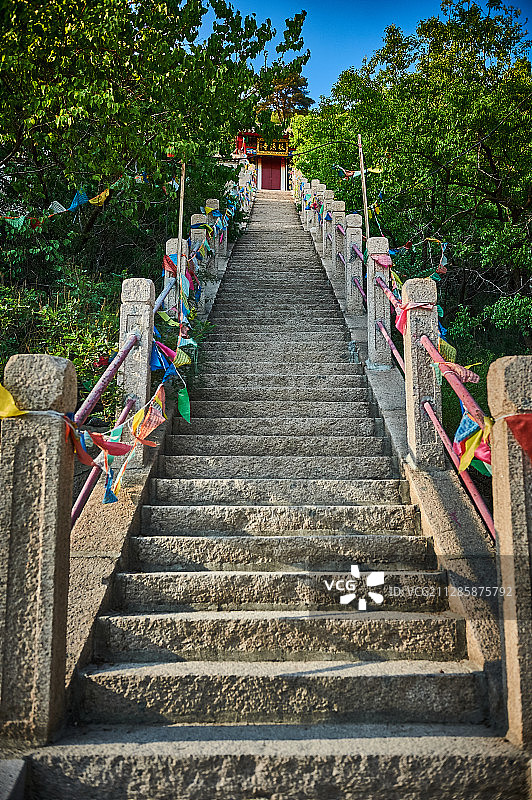 千山风光寺庙阶梯图片素材