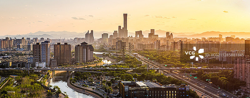 日出日落火烧云早下晚霞天际线美丽北京首都风光发展广告CBD图片素材