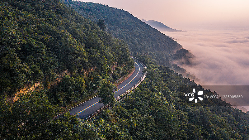 盘山公路图片素材