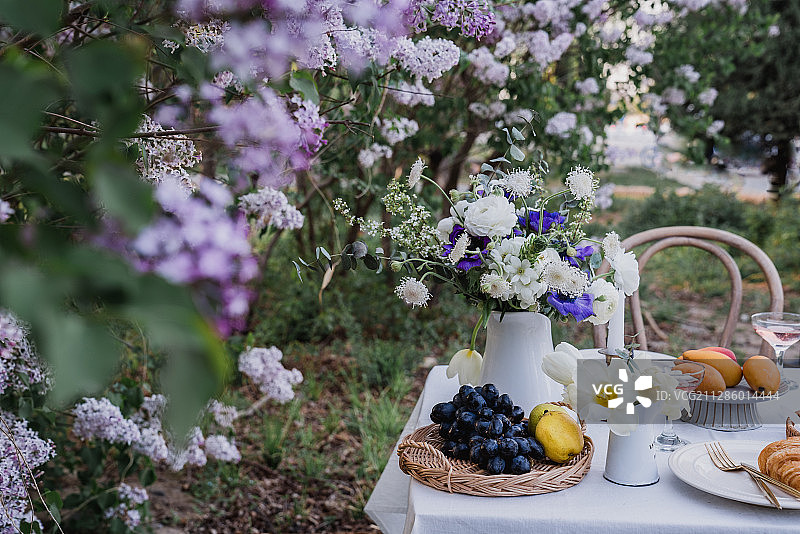 户外用餐图片素材