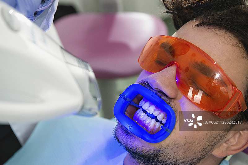 牙齿美白图片素材