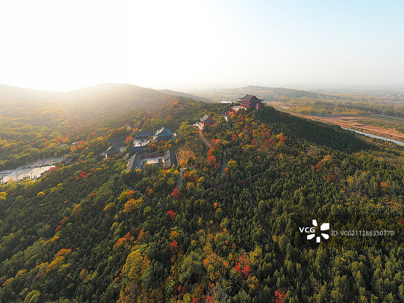 艾山秋色+江苏省徐州市邳州市铁富镇艾山风景名胜区图片素材
