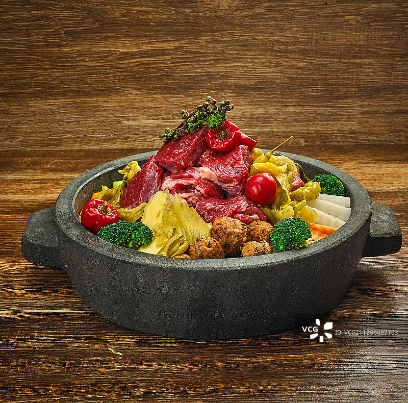 西藏牦牛火锅图片素材