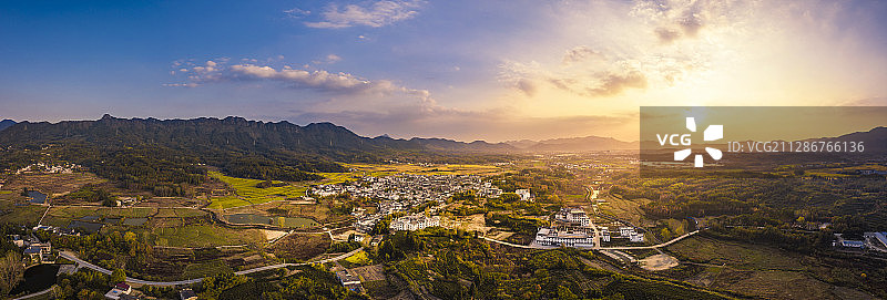 夕照屏山图片素材