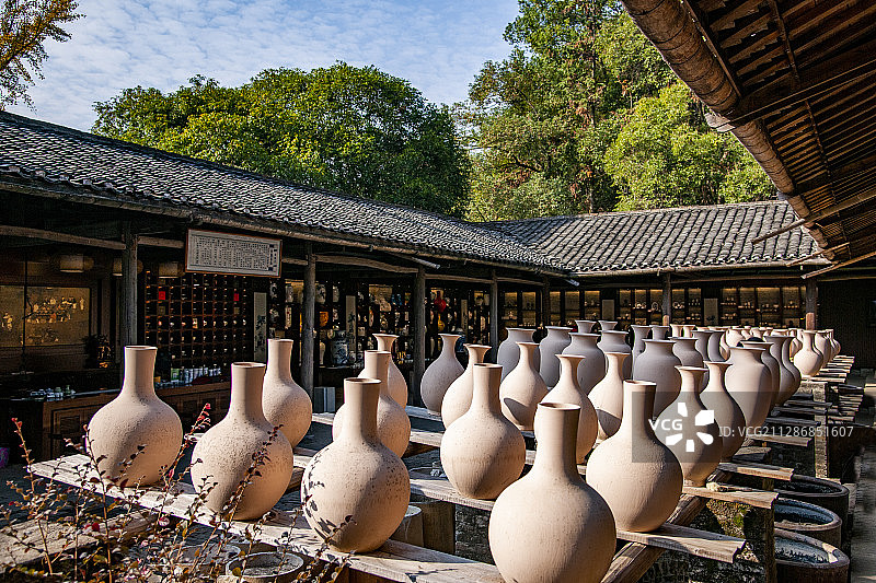 江西景德镇古窑民俗博览馆陶瓷民俗展示区图片素材