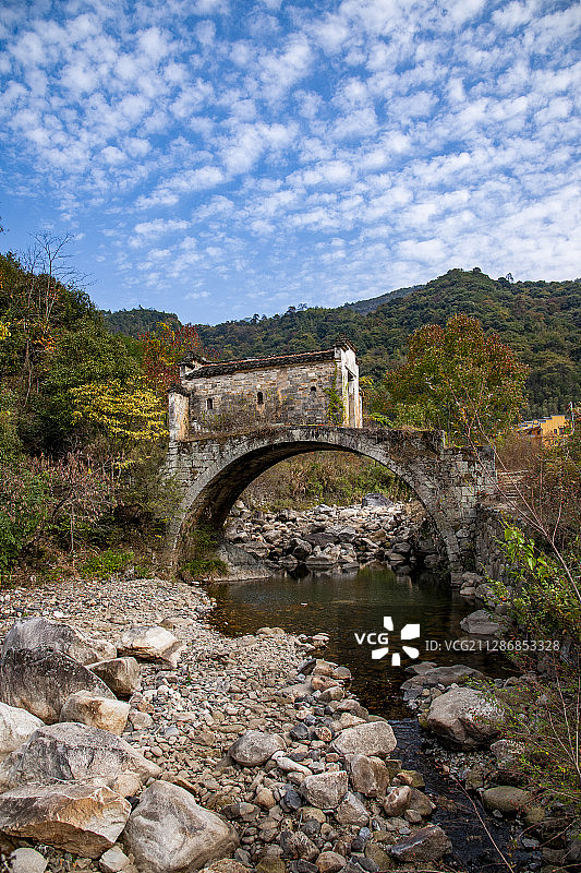 江西景德镇瑶里古镇梅岭红军桥图片素材