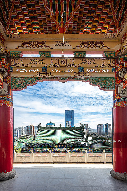 兰州白塔山公园雕梁画柱图片素材