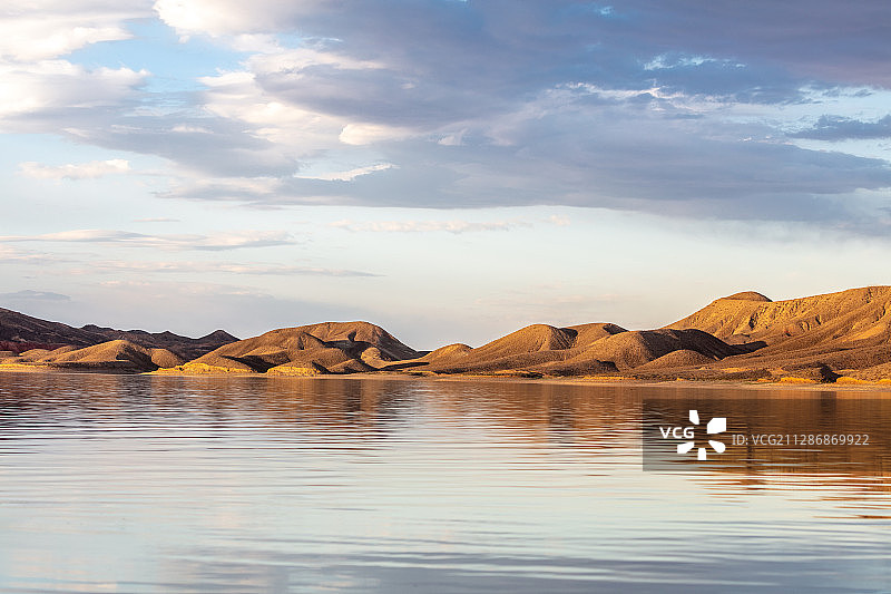 嘉峪关祁连山脉图片素材