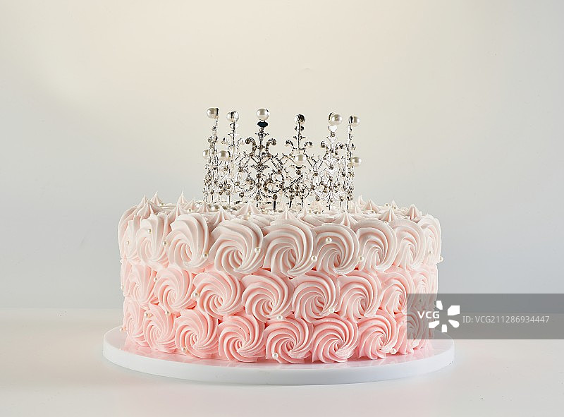 皇冠玫瑰婚礼蛋糕图片素材