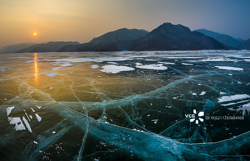 黑龙江省牡丹江市林口县莲花湖雪景图片素材