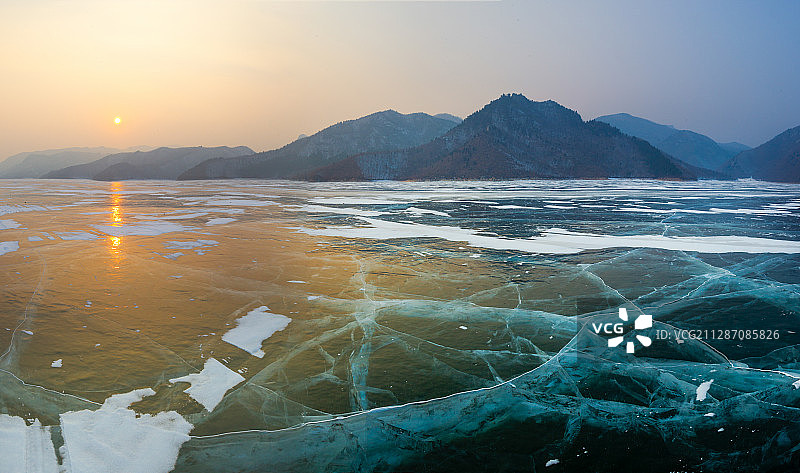 黑龙江省牡丹江市林口县莲花湖雪景图片素材