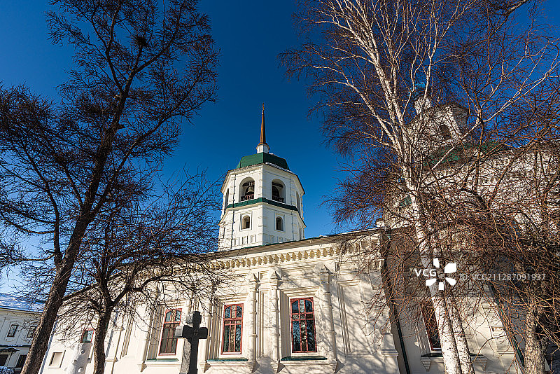 俄罗斯伊尔库茨克冬季城市风景。图片素材