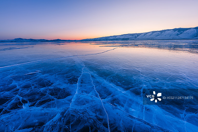 冬天俄罗斯贝加尔湖旅游。图片素材