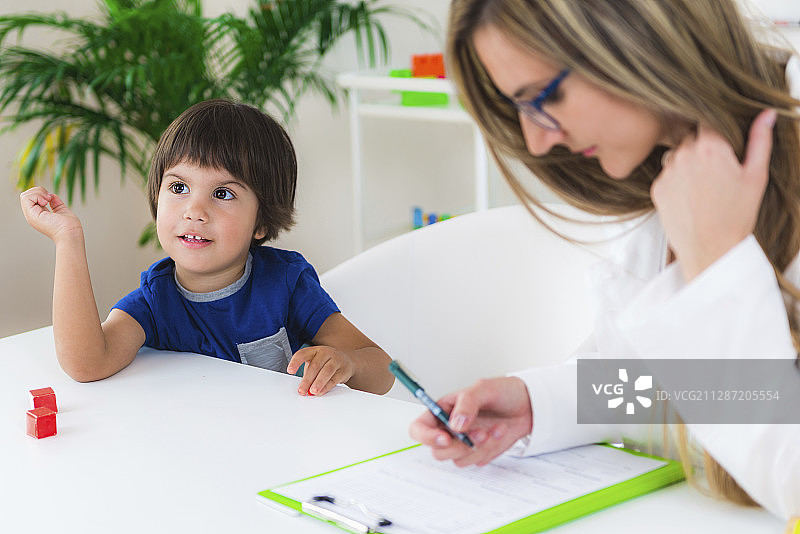 儿童心理辅导课程图片素材