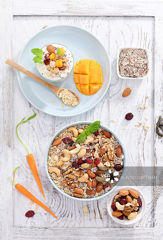 坚果与麦片图片素材