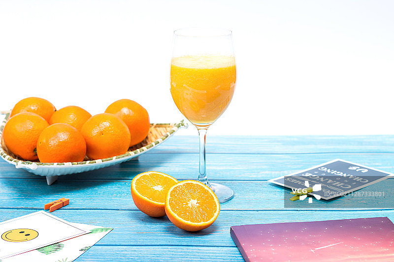 新鲜橙子摆拍图片素材