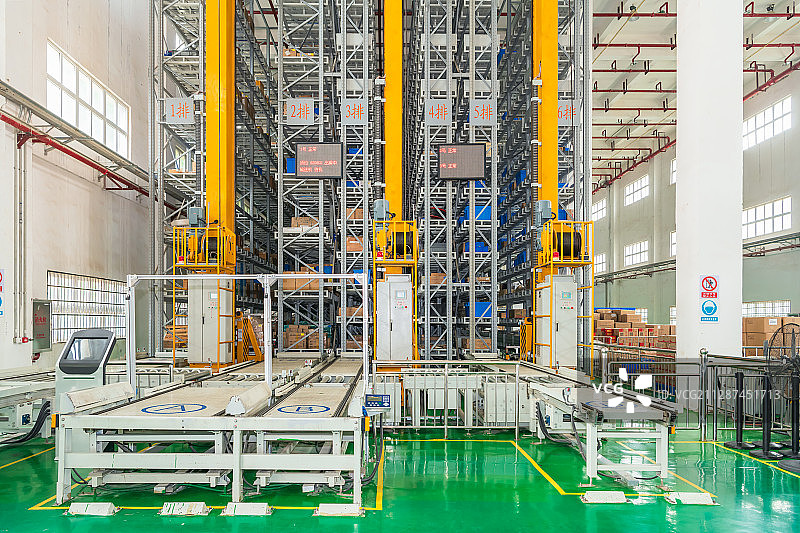 自动化物料处理仓库厂房内景图片素材