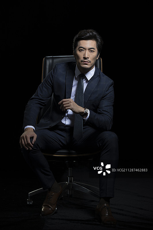 成功的商务男士图片素材