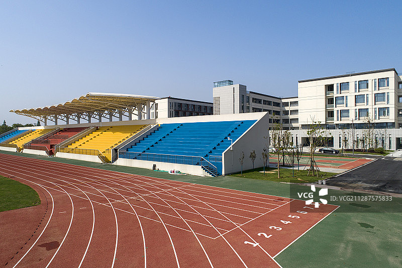 学校校园运动场图片素材