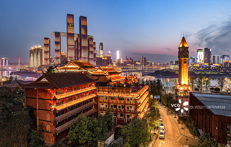 重庆市南岸区千佛寺来福士广场近景夜景特写图片素材