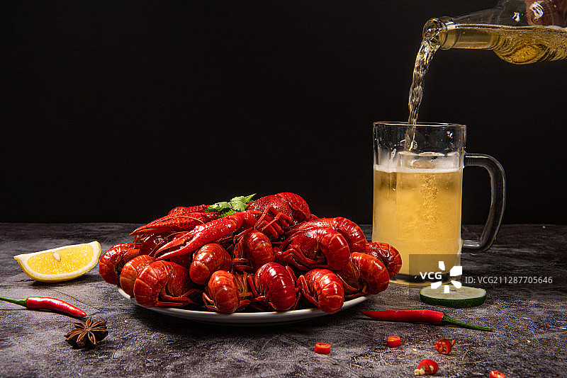 美食啤酒小龙虾图片素材