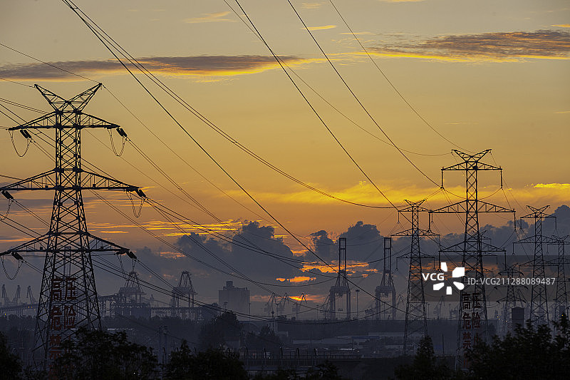 高压输电线路图片素材