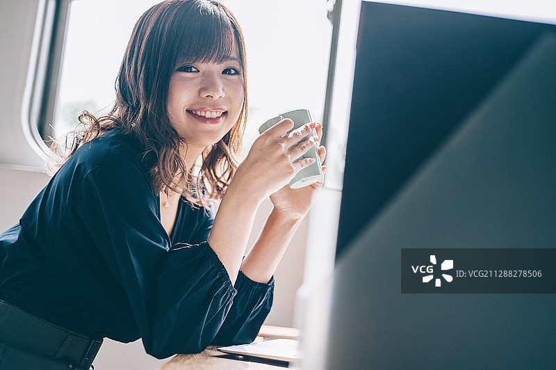 女士商务咖啡图片素材