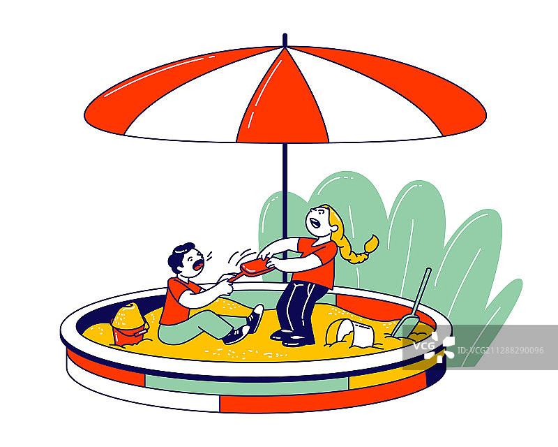 有趣的情侣幼儿在院子里玩耍图片素材