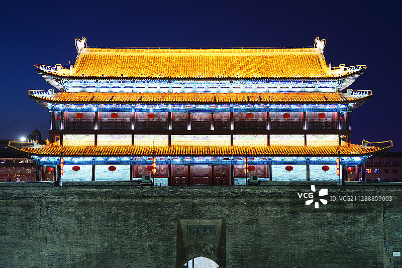 西安古城墙夜景图片素材