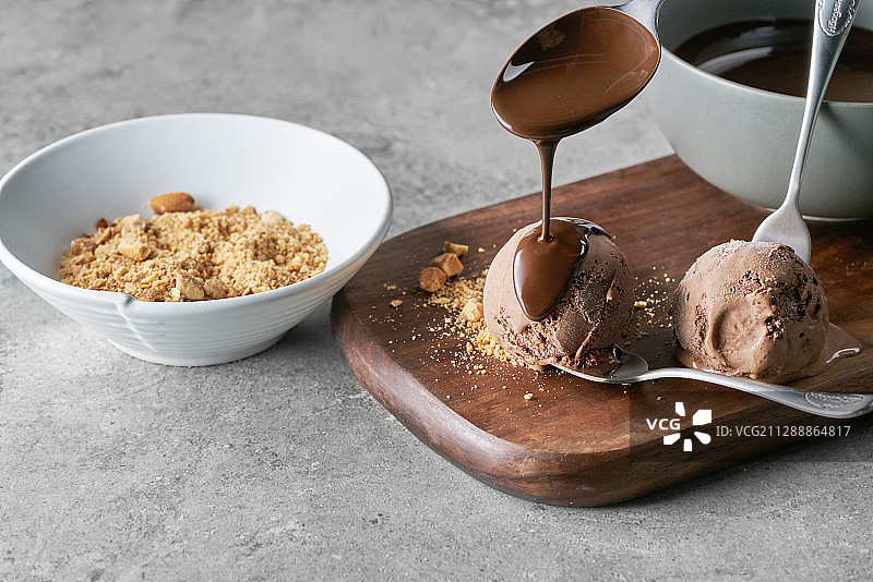 巧克力冰淇淋图片素材