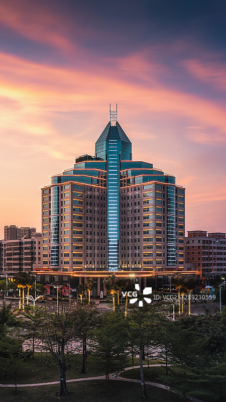 茂名国税大楼（当地地标建筑）图片素材