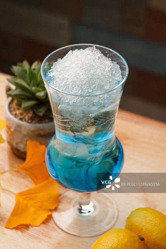 蓝色柠檬饮品图片素材